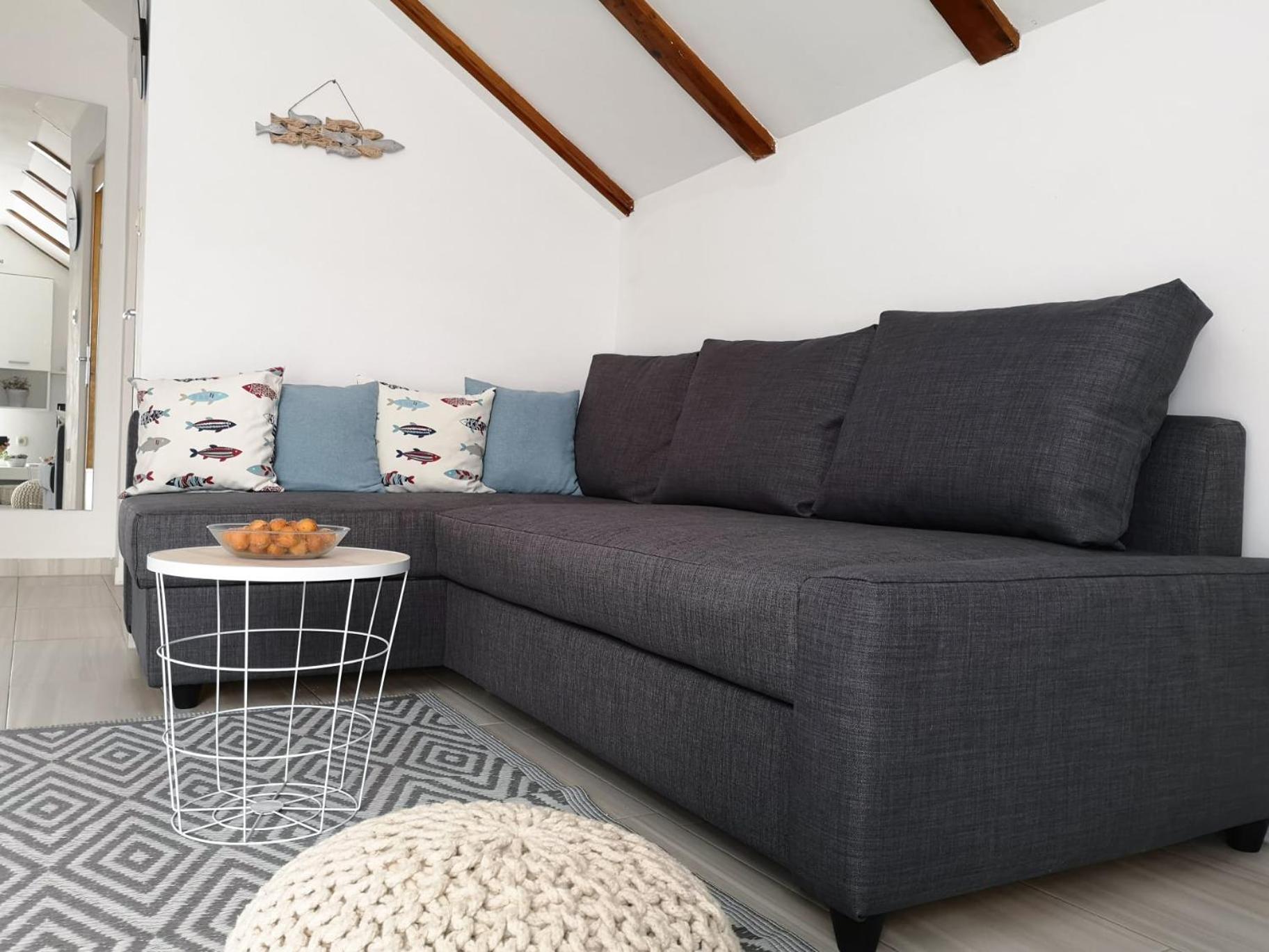Apartman Milutin Vrsi Exteriör bild