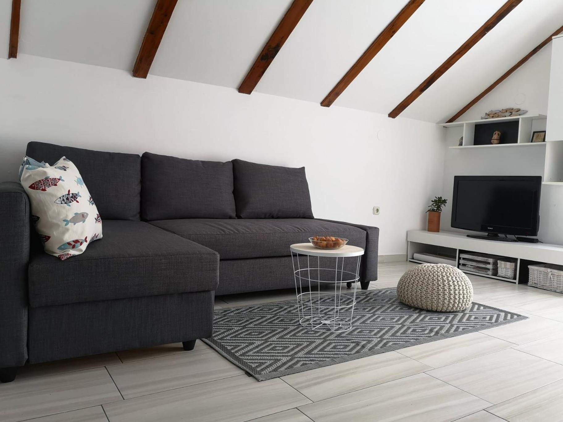 Apartman Milutin Vrsi Exteriör bild